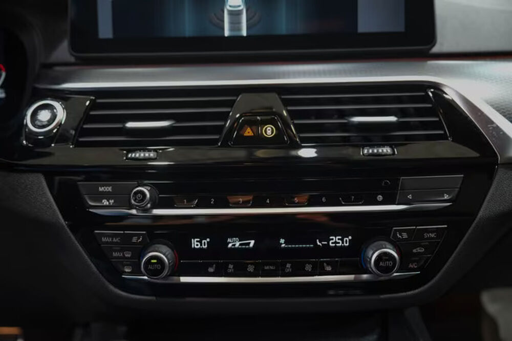 S&eacute;rie 5 Touring M Sport – Suspension Pneumatique LED Navigation Cuir 2023 occasion 33000 Bordeaux