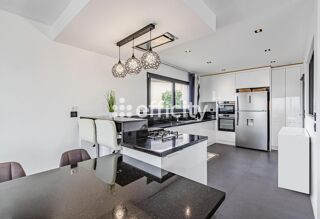  Maison à vendre 6 pièces 200 m²