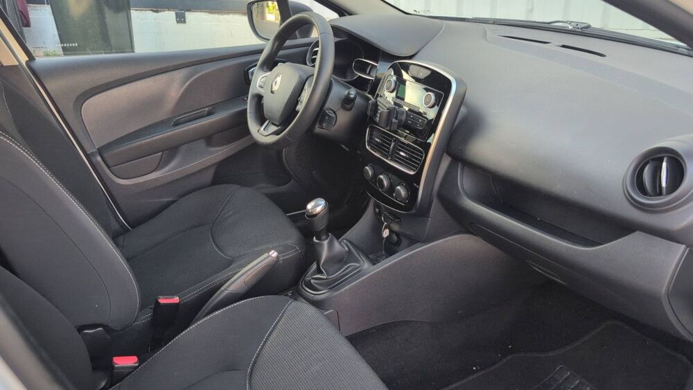 Clio IV 1.2 75 Life 2017 occasion 69110 Sainte Foy Les Lyon