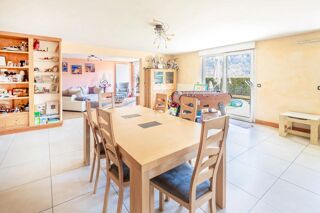  Appartement � vendre 5 pi�ces 145 m�