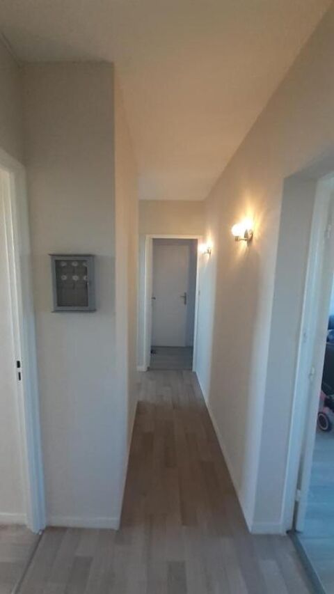  Appartement � louer 4 pi�ces 65 m�