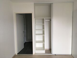  Appartement à louer 2 pièces 43 m²
