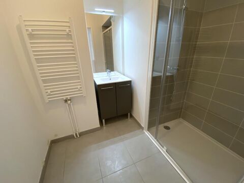  Appartement � louer 4 pi�ces 88 m�