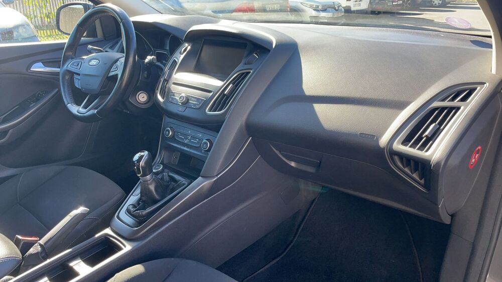 Focus III 1.0 SCTi EcoBoost 100 Business 2015 occasion 49100 Angers