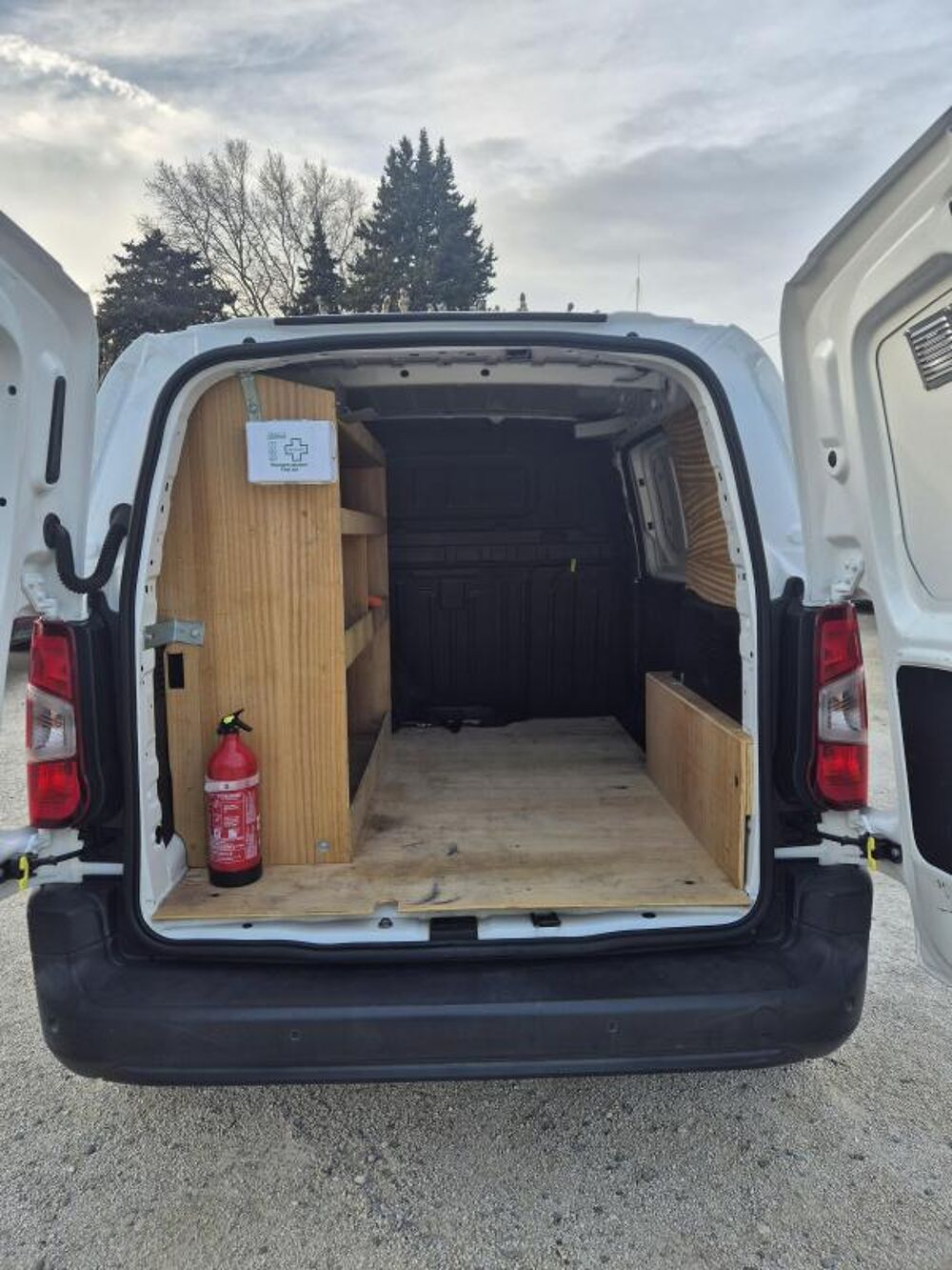 Berlingo Driver M 1000 KG 1.5 BlueHDi 100CV BVM5 E6dT 2020 occasion 84300 Cavaillon