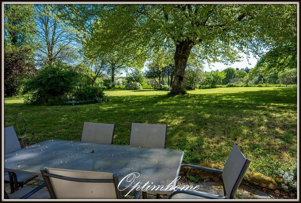 Propriete à vendre 8 pièces ORVAULT (44)