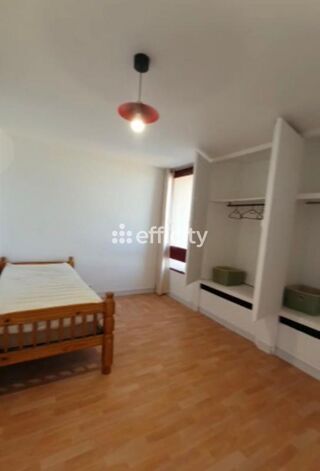  Appartement � vendre 4 pi�ces 80 m�