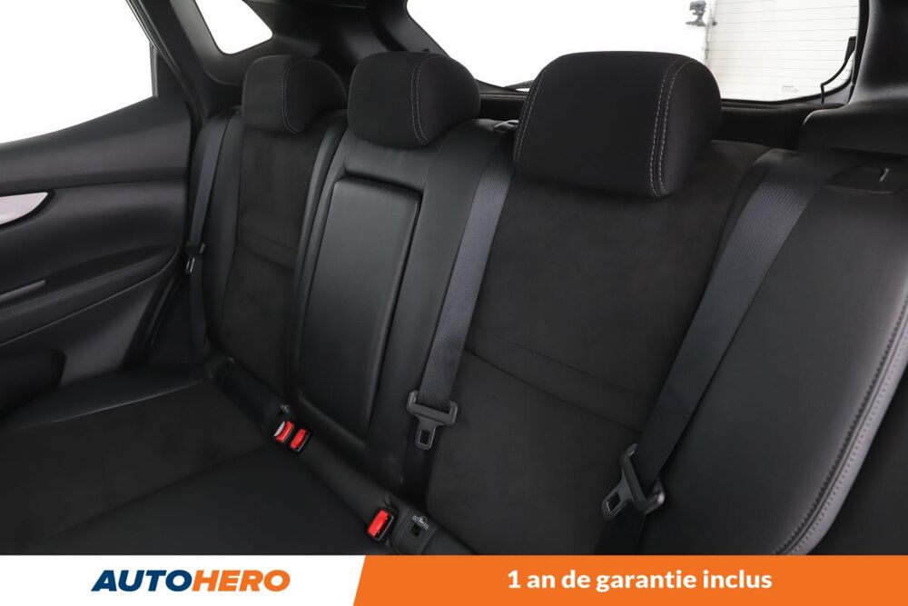 Qashqai 1.2 DIG-T N-Connecta 115 ch 2017 occasion 92130 Issy-les-Moulineaux