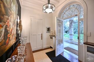  Propriété/château à vendre 13 pièces 525 m²