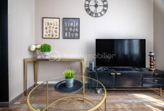  Immeuble à vendre 6 pièces 282 m²