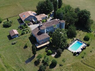  Maison à vendre 15 + pièces 530 m²