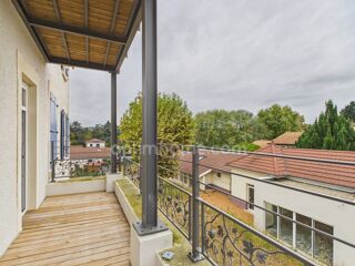  Duplex/triplex � vendre 1 pi�ce 87 m� Pont eveque