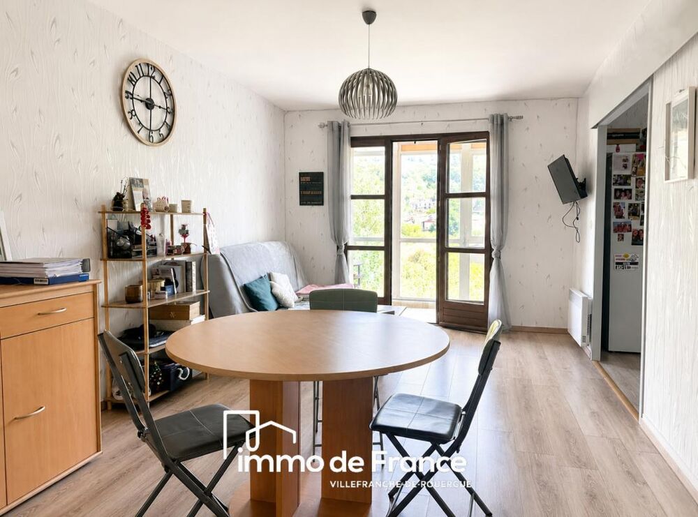 Appartement Villefranche de Rouergue 2 pièces 50 m² avec loggia, cellier et parking