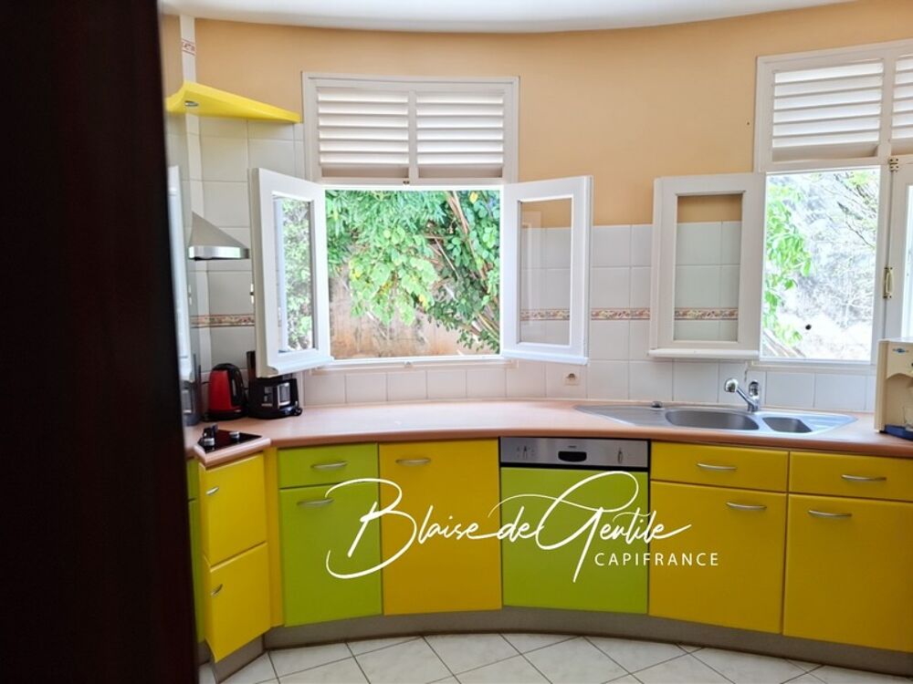 � vendre  Maison Baie-Mahault (97122)