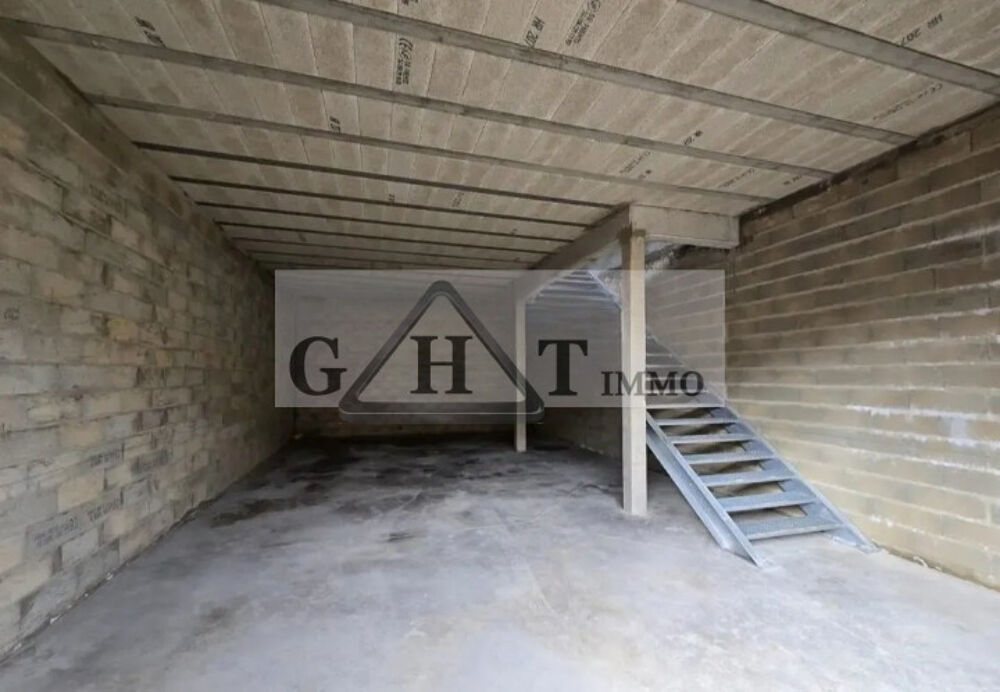   Local d'activités 140m2 à vendre Cormeilles 