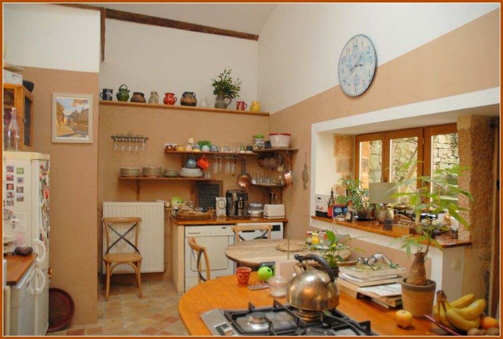 Maison à vendre 147m², jardin + dépendances CURIS AU MONT D'OR (69250)