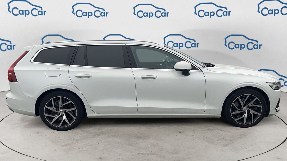 V60 III 2.0 T8 392 Plug in Hybrid AWD Geartronic8 Business Execu 2019 occasion 49400 Saumur