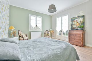  Maison à vendre 10 pièces 253 m²