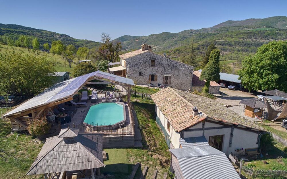 DOMAINE RURAL DE CARACTÈRE, HABITATION, PROJET AGRICOLE ET POTENTIEL D'EXPLOITATION