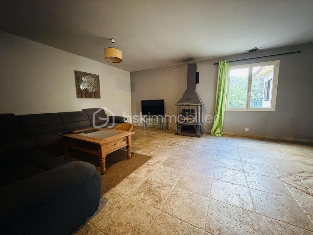 Vente Villa GRANDE MAISON INDIVIDUELLE AVEC PISCINE Poulx