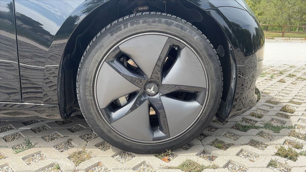 Model 3 306 RWD Long Range - Entretien constructeur 2019 occasion 84100 Orange
