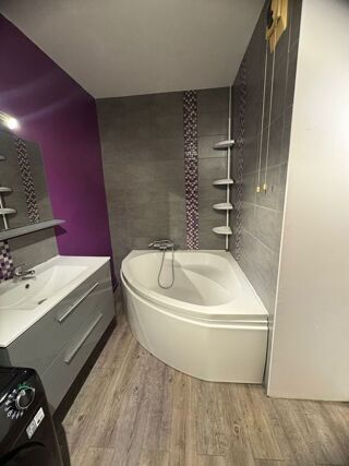  Appartement � louer 5 pi�ces 87 m�