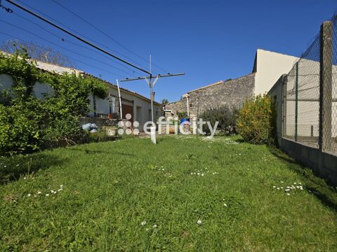   Maison Maison - 3 pice(s) - 92 m