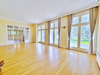  Propriété/château à vendre 15 + pièces 780 m²