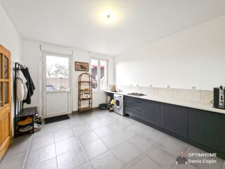  Maison � vendre 8 pi�ces 245 m�