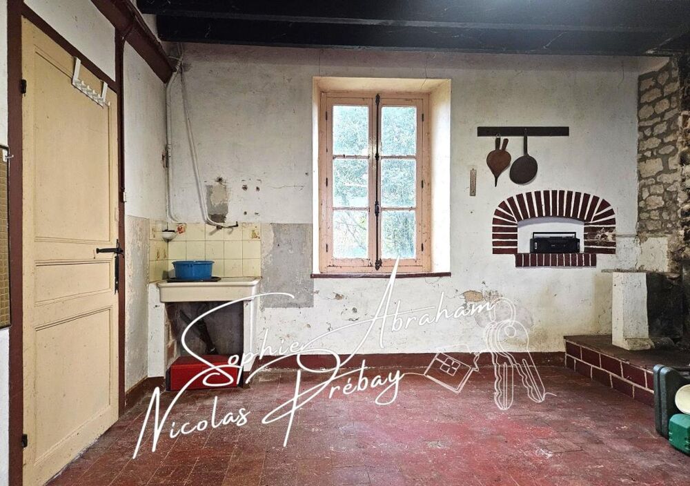 Vente Maison Maison à rénover avec grange attenante et grand terrain Bazoches les hautes