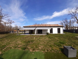  Maison  vendre 6 pices 130 m