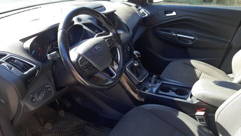 Kuga 1.5 TDCi 120 Business 2017 occasion 15130 Arpajon Sur Cere