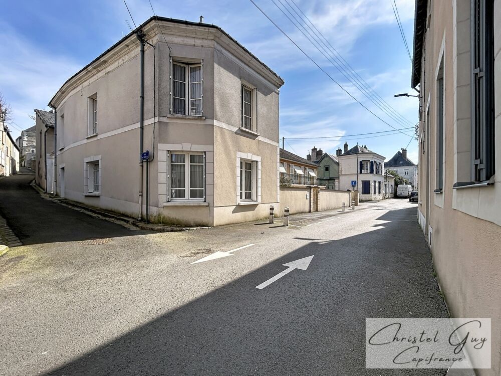 Vente Maison Montval-sur-Loir (72500), maison de charme DIVISIBLE à vendre 3 chambres, cour et dépendances, coeur de ville Montval sur loir