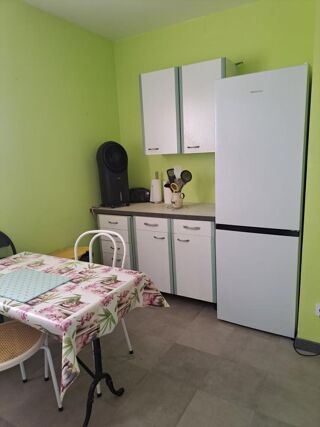  Appartement à louer 1 pièce 14 m²