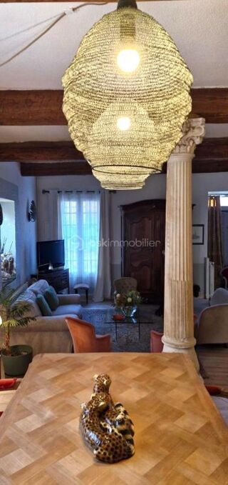  Propriété/château à vendre 7 pièces 264 m²