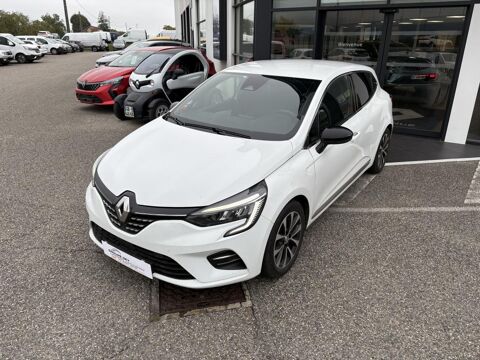 Renault Clio E-TECH 140 INTENS 2023 occasion Chatte 38160