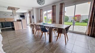  Villa à vendre 6 pièces 168 m²
