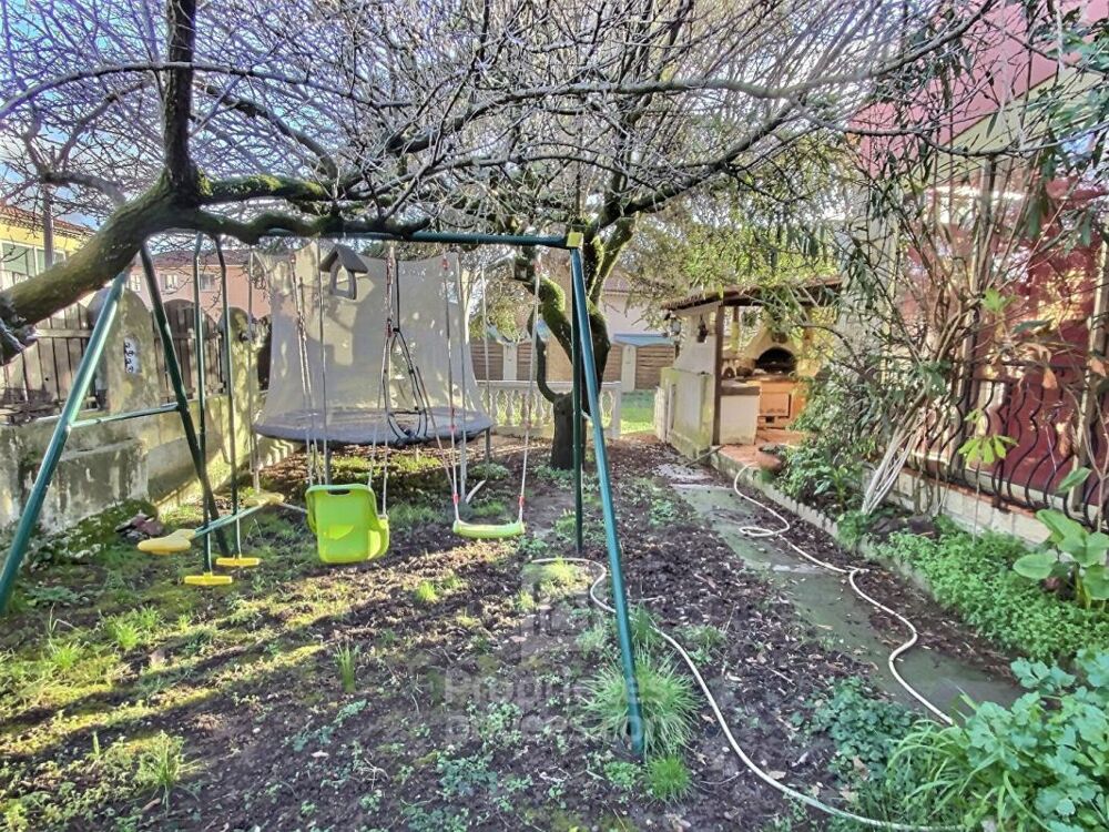 Villa Levens 7 pièce(s) 132 m2