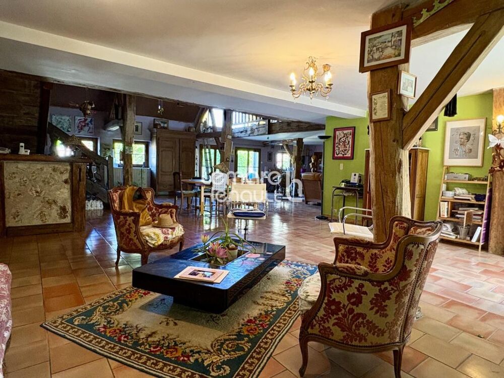 Jolie maison ancienne de 321 m²  6 chambres