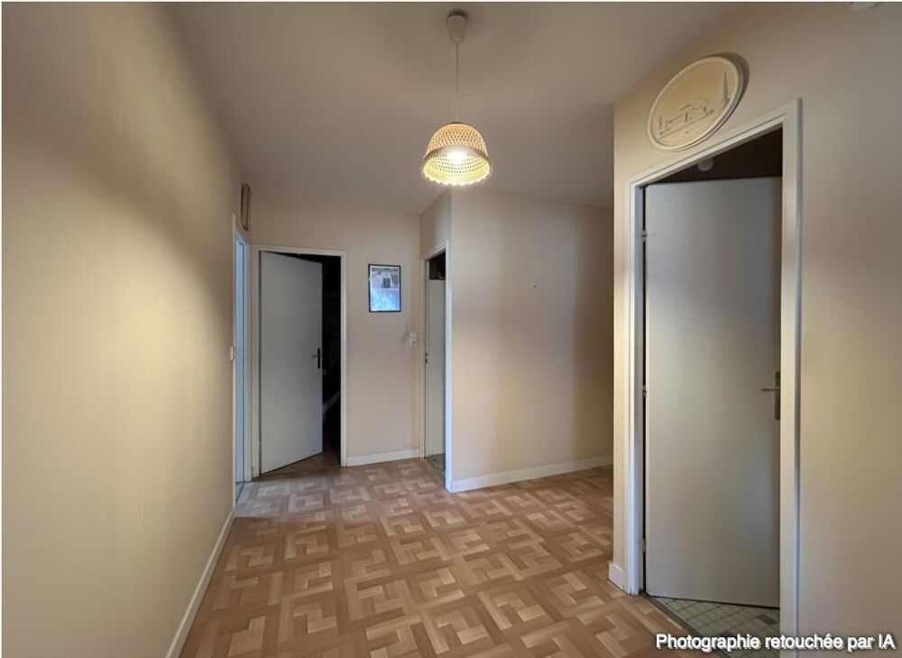 Vente Appartement POITIERS  TOUFFENET - APPARTEMENT T2 DE 63,91 m² AVEC LOCATAIRE EN PLACE - CAVE + PARKING Poitiers
