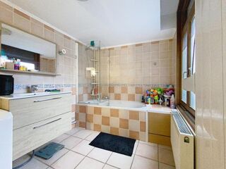  Maison � vendre 7 pi�ces 130 m�