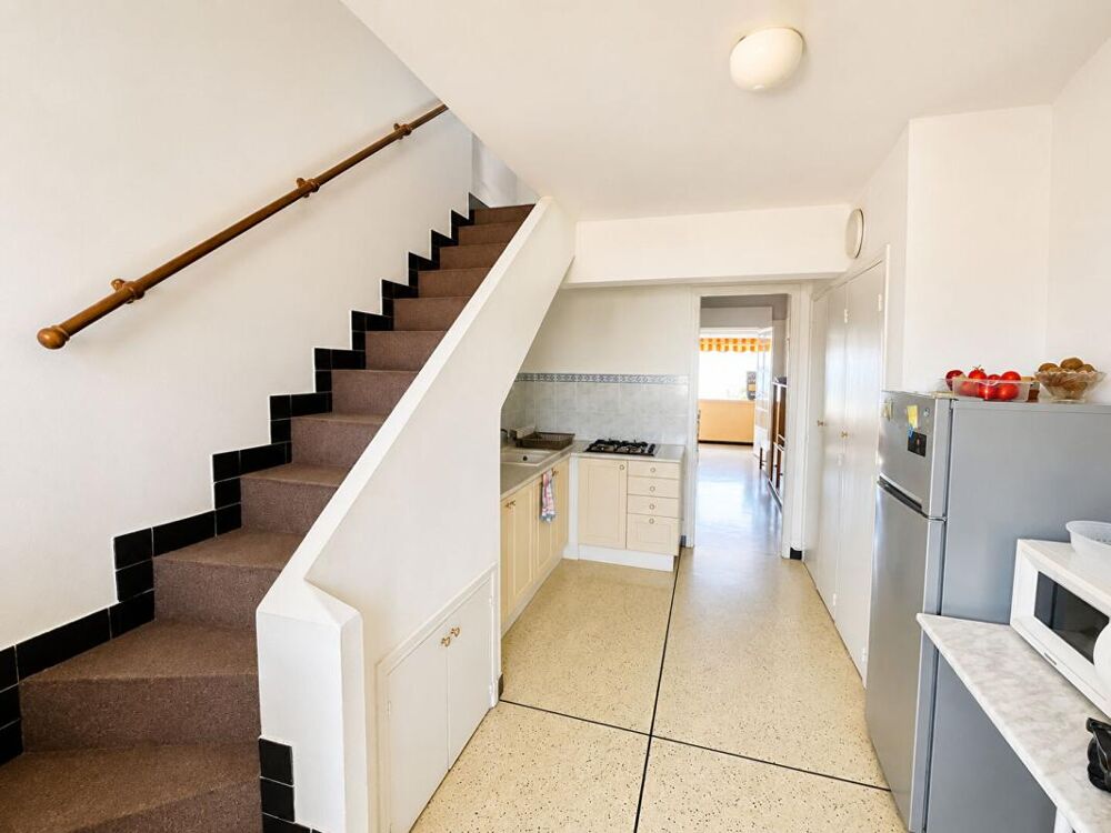 Vente Appartement FREJUS-PLAGE  Appartement 2 pièces face à la mer et plage Frejus