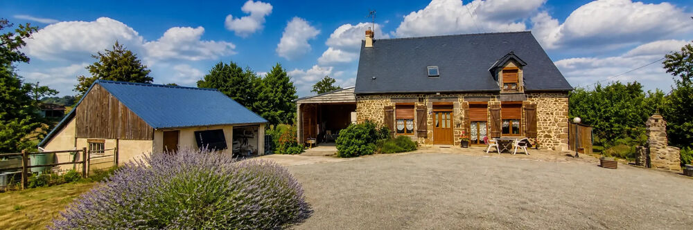 Maison de 7 pièces de 110 m² à Juvigny-Val-d'Andaine