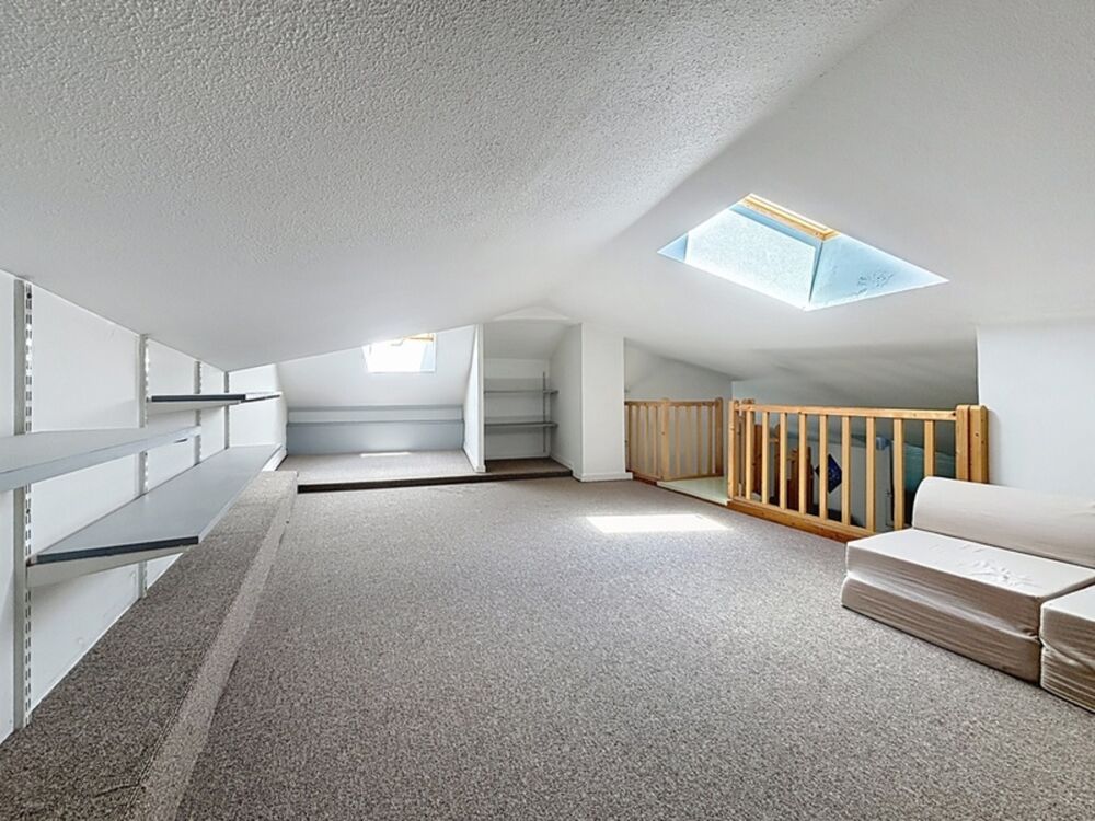Appartement à vendre 4 pièces (07) - Superficie 76 m2 loi Carrez - Ascenseur