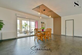  Maison � vendre 8 pi�ces 215 m�