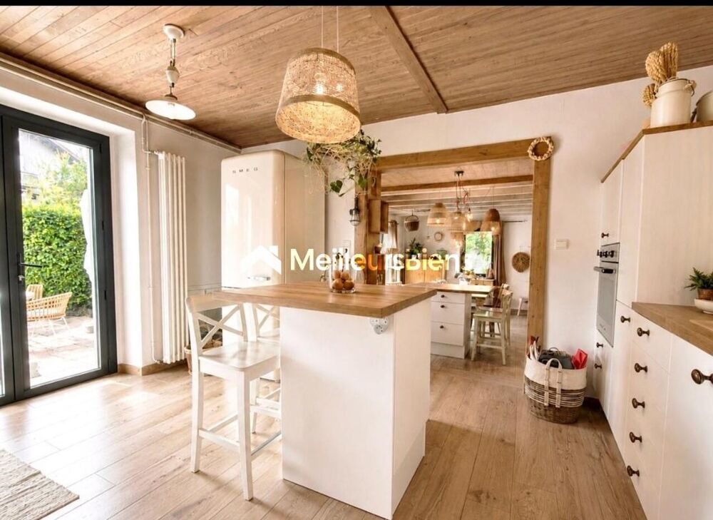 � vendre  Maison Saint-Genis-Pouilly (01630)