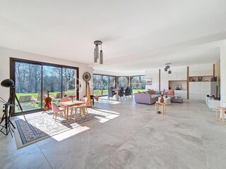  Maison � vendre 7 pi�ces 245 m�