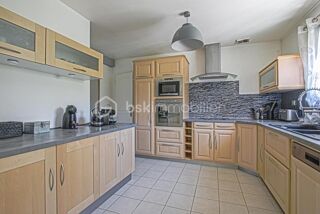  Maison  vendre 5 pices 200 m