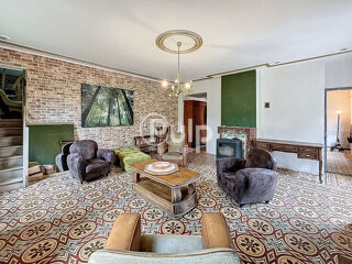  Propri�t�/ch�teau � vendre 13 pi�ces 249 m�