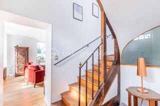  Propriété/château à vendre 6 pièces 131 m²